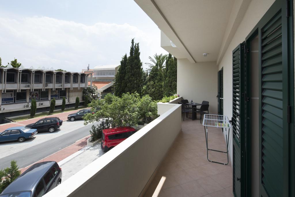 Apartments Smokva Makarska Oda fotoğraf